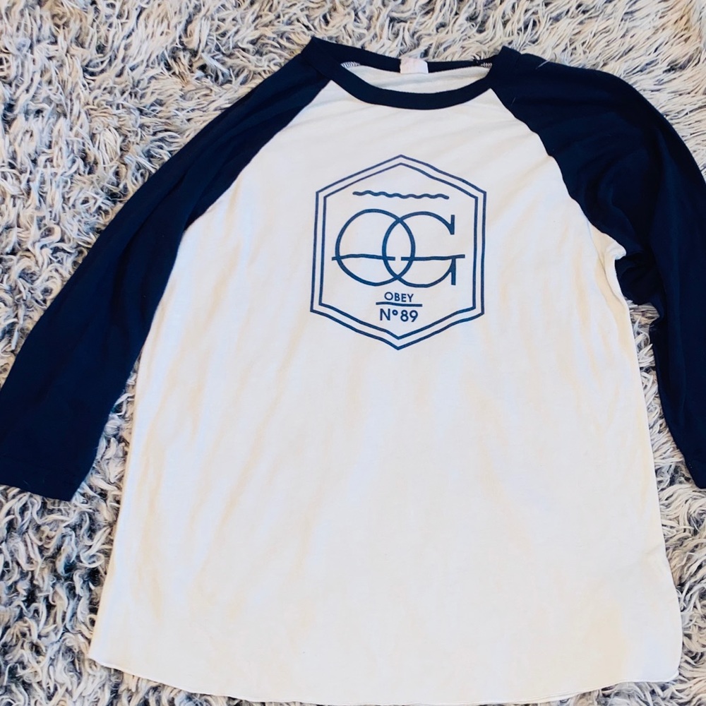Obey shirt